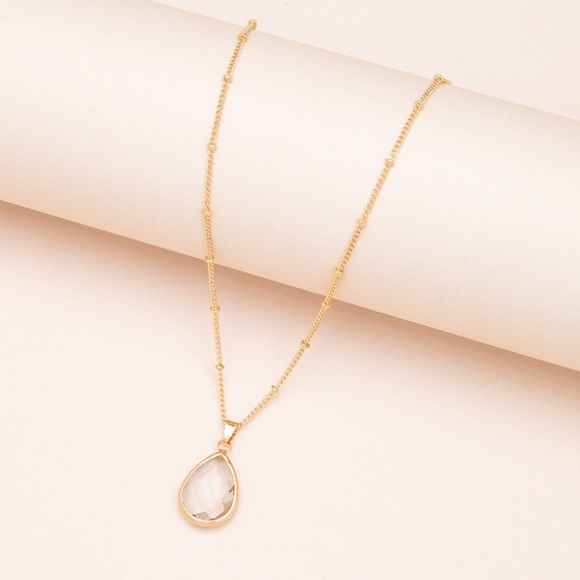 ๐ Goldtone Teardrop Faceted Birthstone Pendant Necklace - Picture 7 of 12